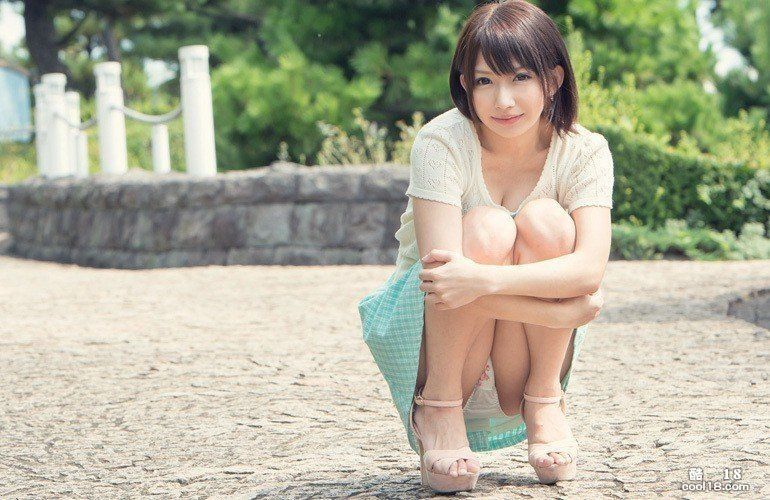 【日本 AV 女优人物志】麻里梨夏 痴女萝莉 喜欢被暴力蹂虐 怎么用力她都不怕! 【日本 AV 女优人物志】麻里梨夏 痴女萝莉 喜欢被暴力蹂虐 怎么用力她都不怕!